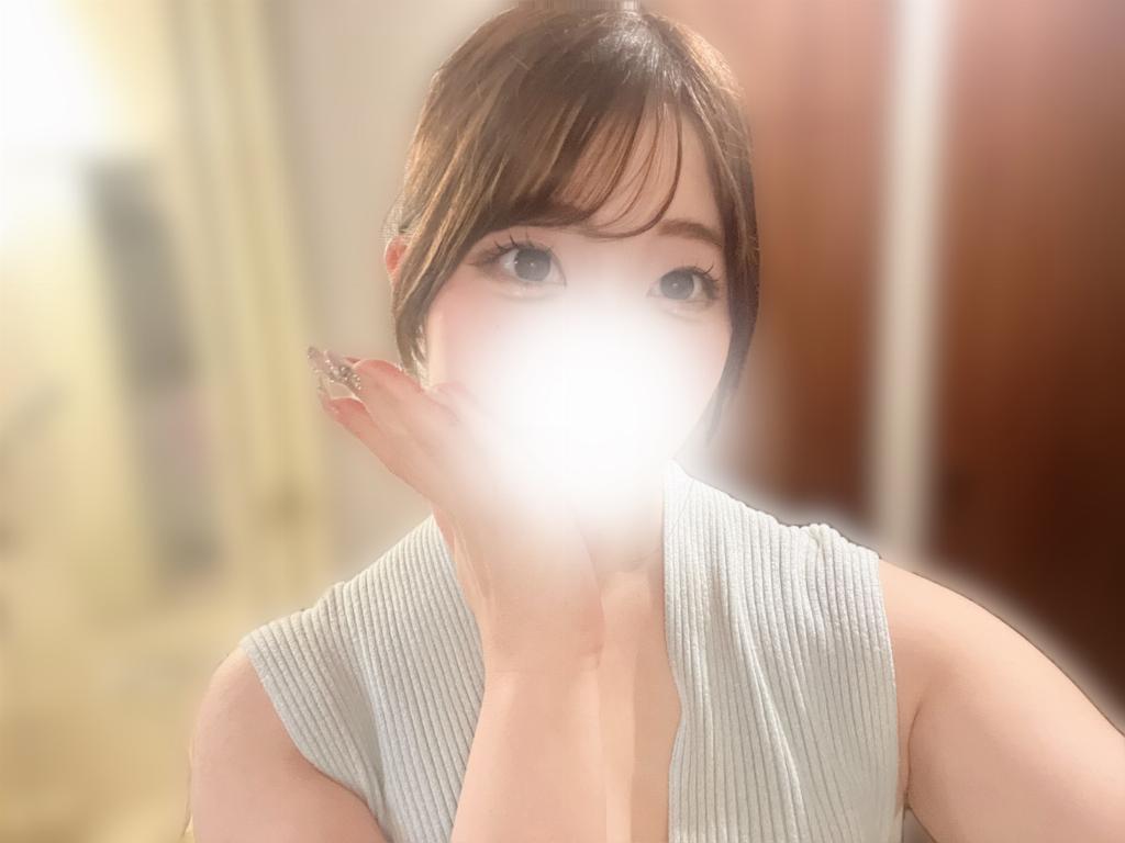 愛咲　にじか