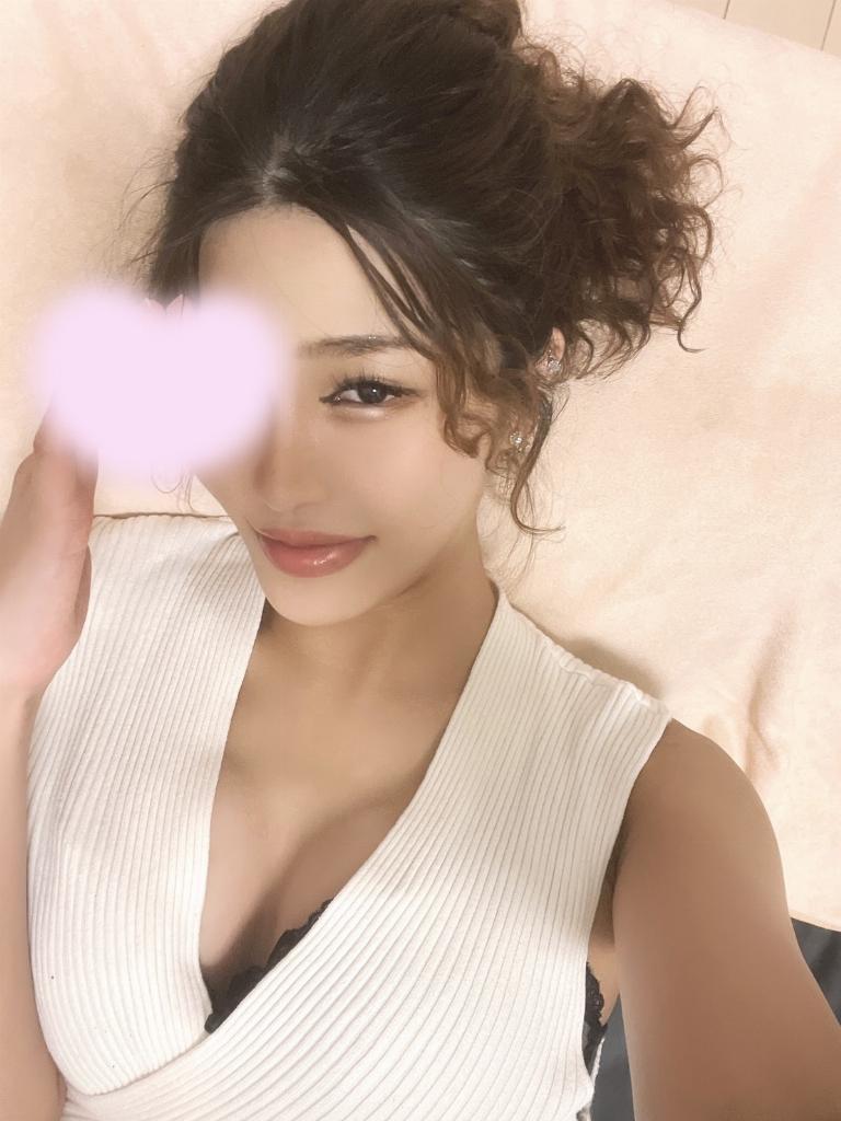 加賀美　せれな