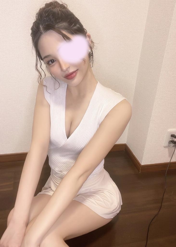 加賀美　せれな